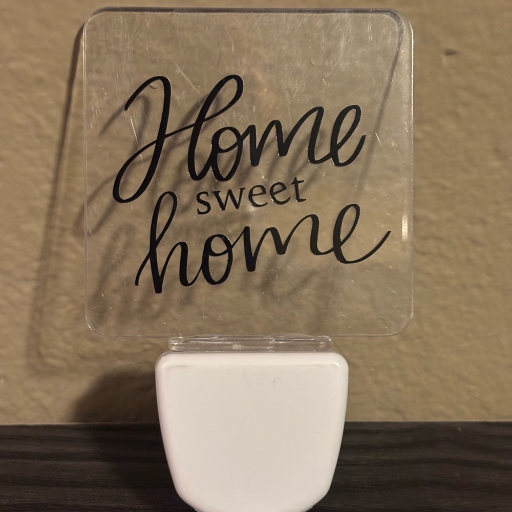 Home Sweet Home Wall Decor - Black and White